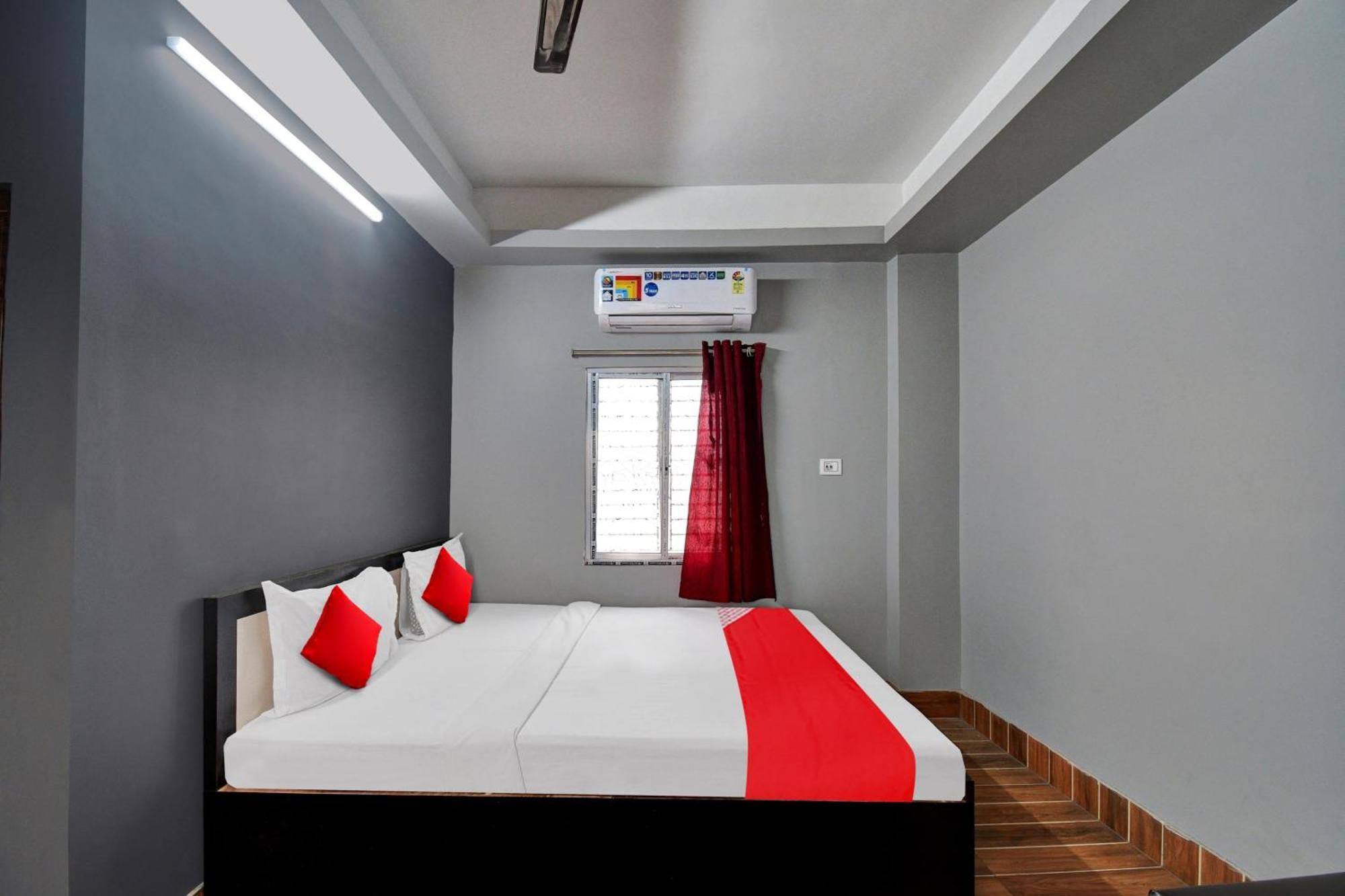 Super Hotel O Royal Empire Kalküta Dış mekan fotoğraf